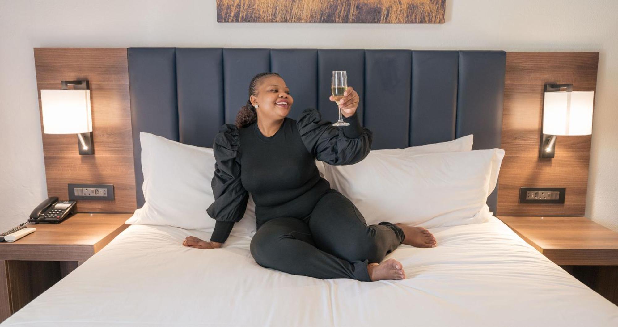 Anew Hotel Hluhluwe Luaran gambar
