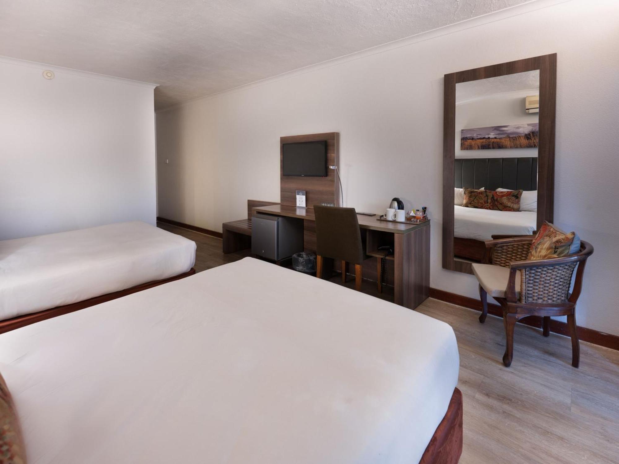 Anew Hotel Hluhluwe Luaran gambar